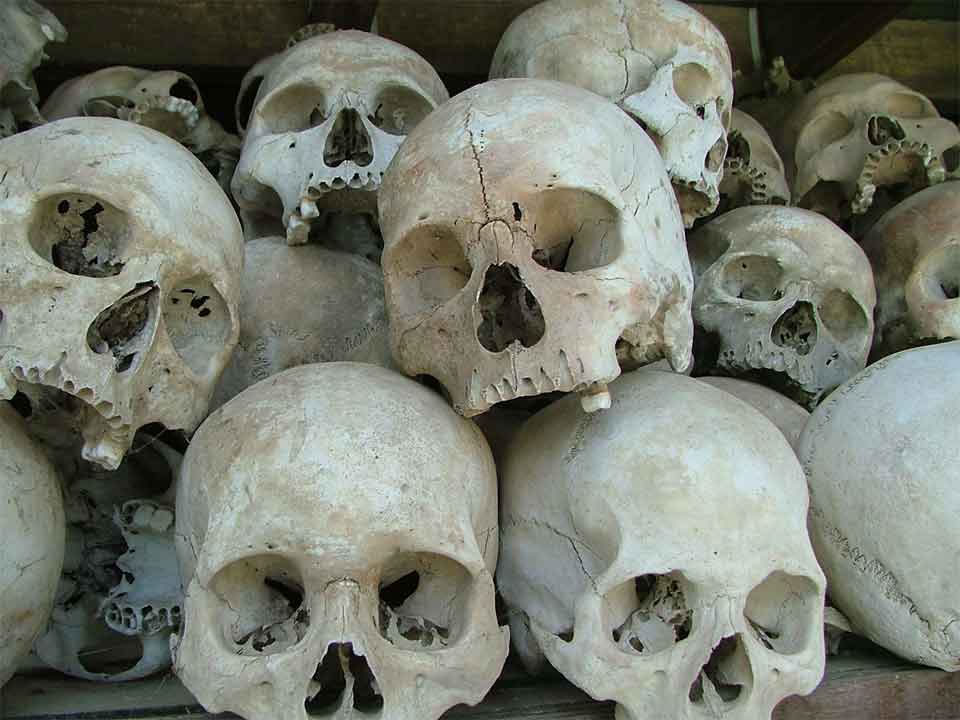 skulls Khmer Rouge